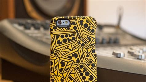 The Most Luxurious Designer iPhone 6 and 6s Cases 